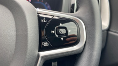 Volvo Xc60 2.0 B5P R DESIGN 5dr AWD Geartronic Petrol Estate